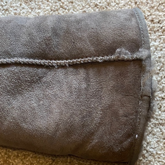 Women's Grey UGG Boots - Picture 5 of 11